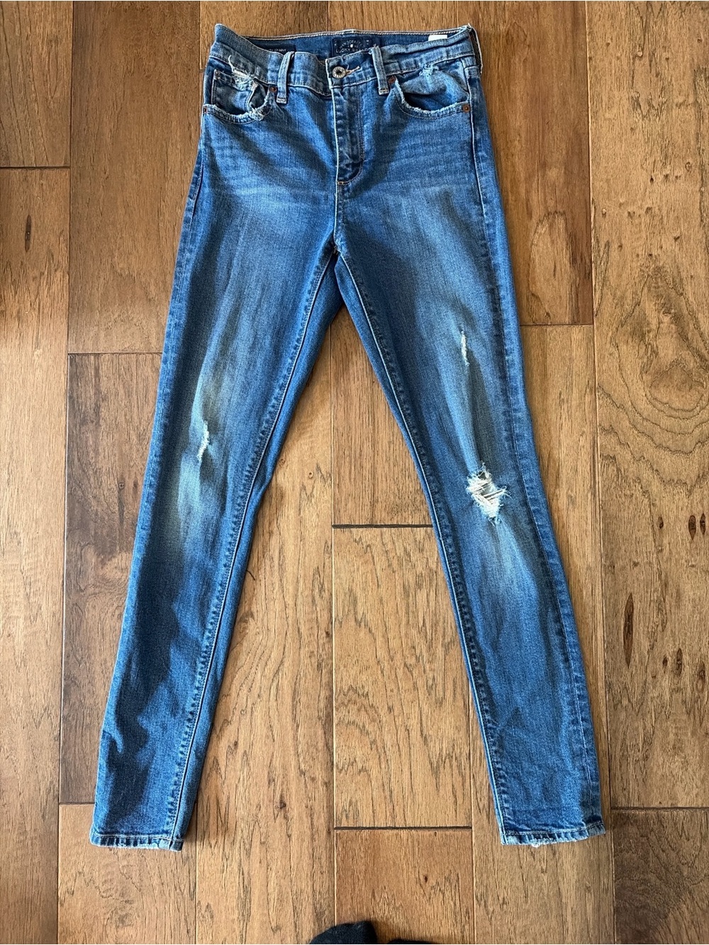 Lucky Brand Women's Blue Distressed Skinny Jeans